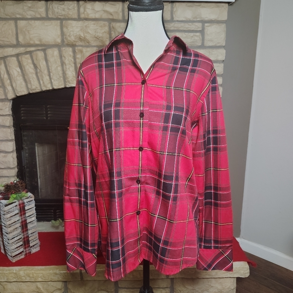 Foxcroft Red and Black Buffalo Plaid Shirt Size 10